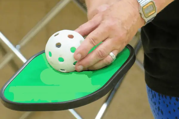 How Long does a Pickleball Ball Last? tips to extend its lifespan