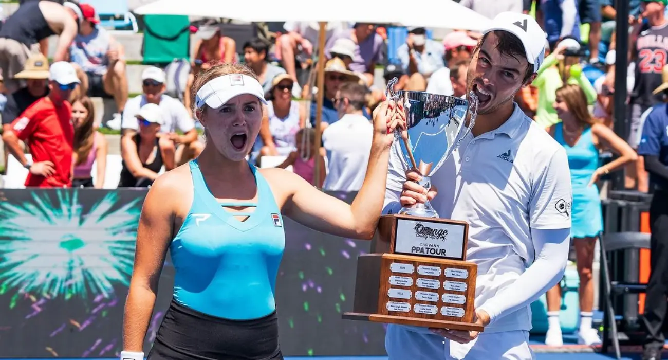 Waters and Johns dominate mixed doubles final